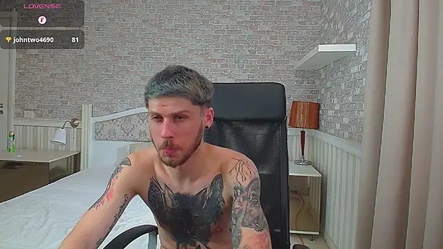 JonahShaw webcam