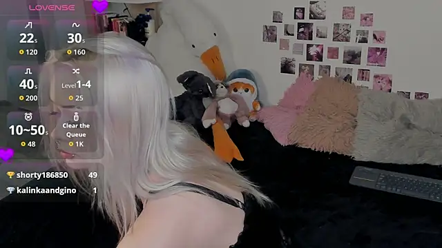 SweetheartsFriends webcam
