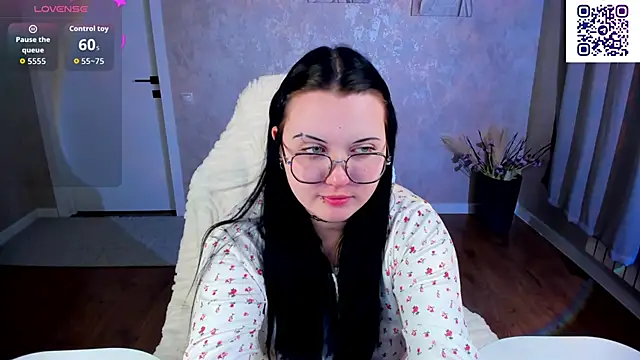 Kira_G0ld webcam