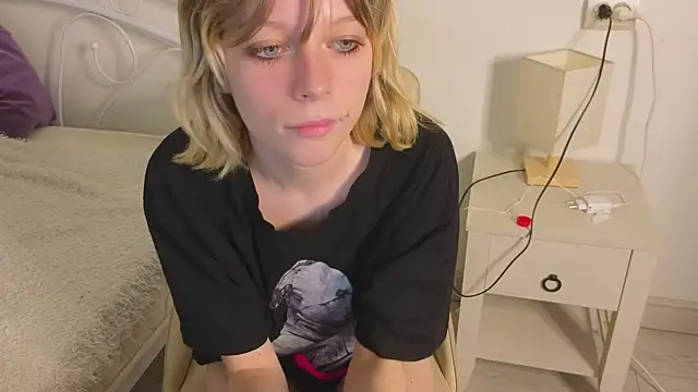 MollySally webcam