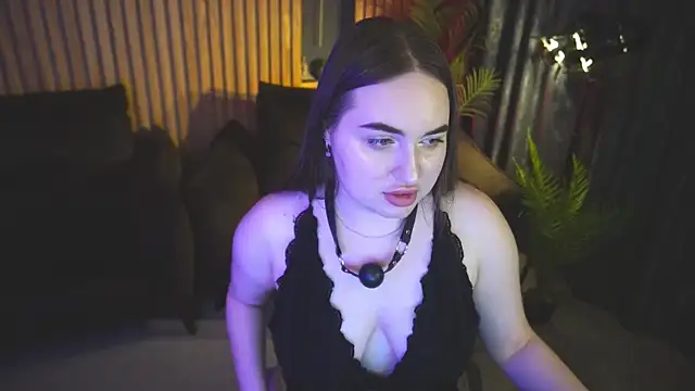RapunzelAngel webcam