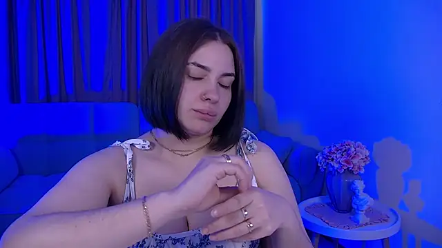 AdrianaToress webcam