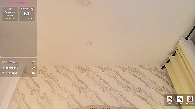 sofi_delight webcam