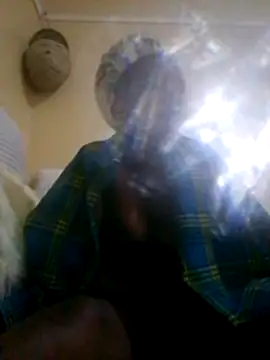 Creamymom4 webcam