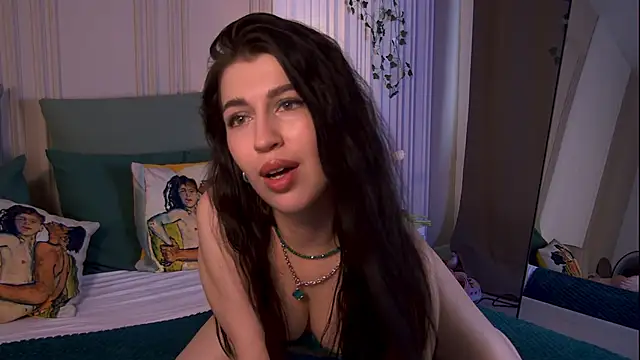 HornyPriestess webcam