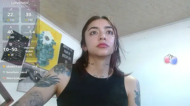 ZoeBakers_ webcam