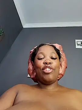sweetdolly29xx (F milf) - Bf joins show for some  good fuck