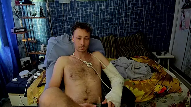 CuteBoy228 webcam