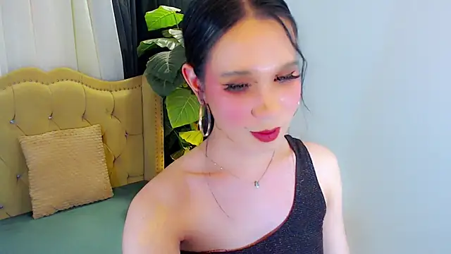 LexiLoreOnTop webcam