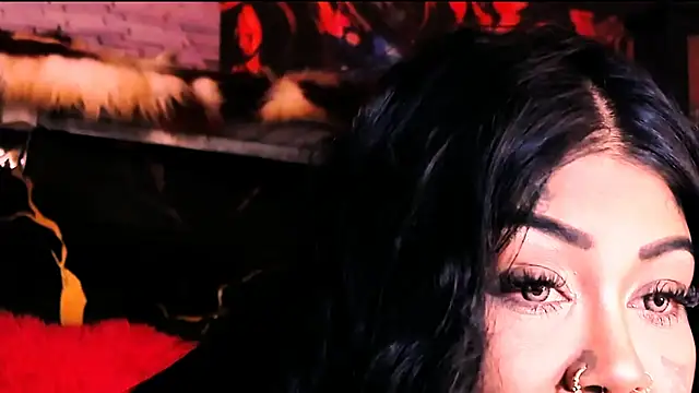 indian_dreamgirl webcam