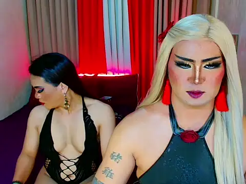 Wildest_Slave_Huntress webcam