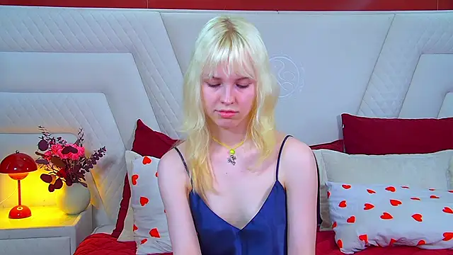Watch HannahHollis live on EroticFlix - High definition streams