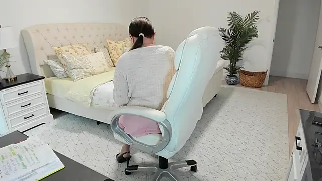 Vika73 webcam