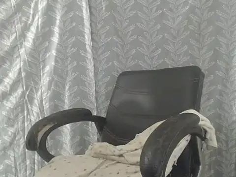 cute-priy webcam