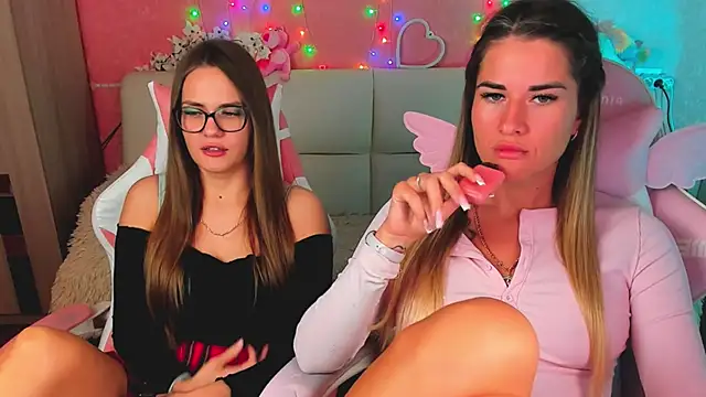 Watch hotty_girls_here live on EroticFlix - High definition streams