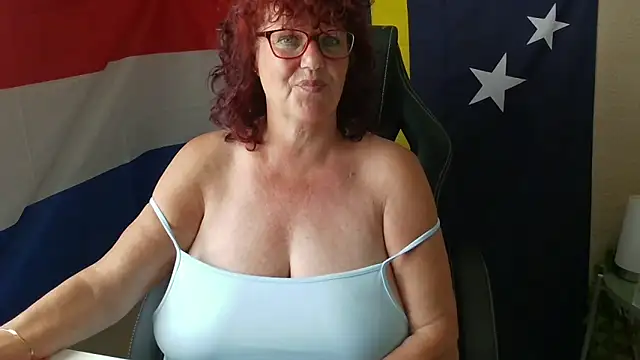 Watch GrandJo69 live on EroticFlix - High definition streams