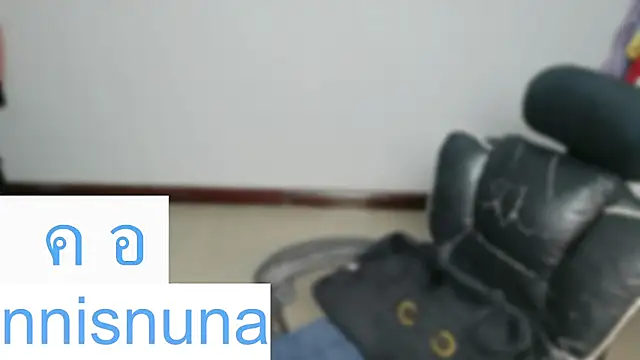 nunanunanuna webcam