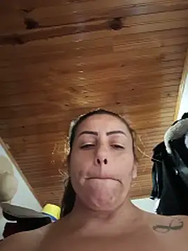 Watch maynor_1998 live on EroticFlix - High definition streams