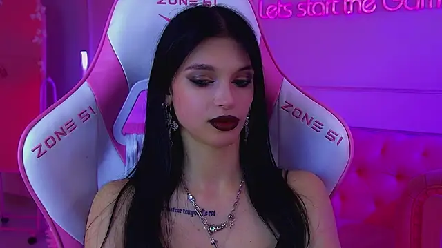 Watch BeverlyMost live on EroticFlix - High definition streams