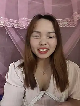 Mina_xYx webcam