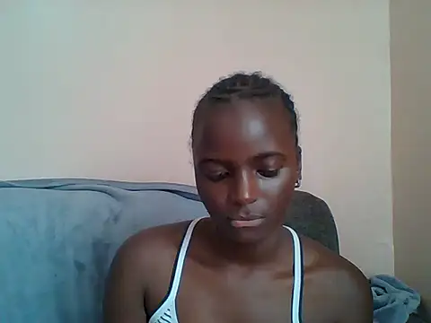 Beauty-Glam live cam on StripChat
