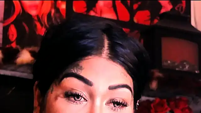 indian_dreamgirl webcam