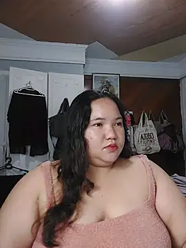 LianaCruzado webcam