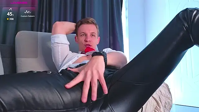 s3xyes (M young) - Jerk off with eye contact