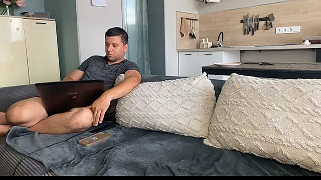 Watch mariyafoxxx live on EroticFlix - High definition streams