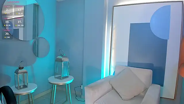 ArianaDumont webcam