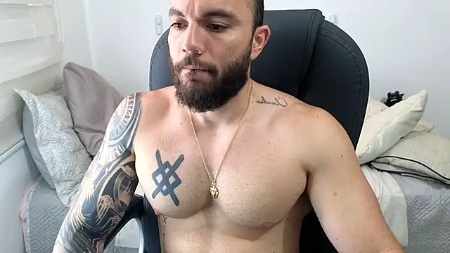 Isaac_Carter webcam