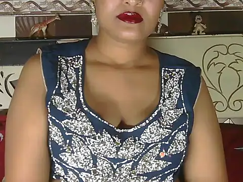 Watch hotee_bhabi live on EroticFlix - High definition streams