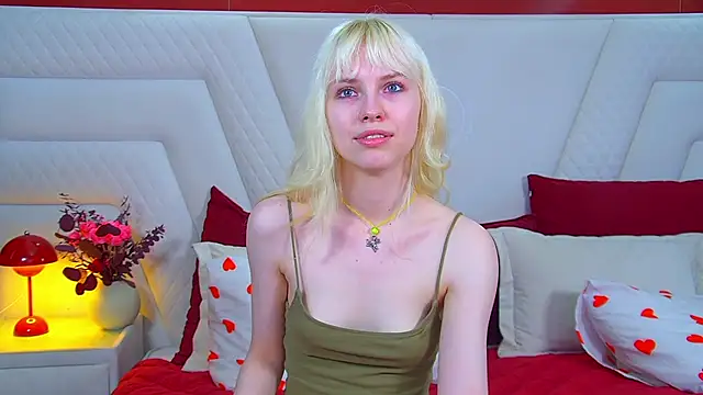 Watch HannahHollis live on EroticFlix - High definition streams