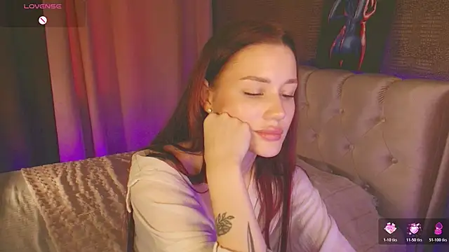 Aria_Mila webcam