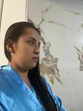 Antonella_Julieta webcam