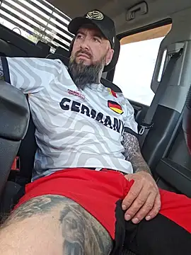 Beardedtattood avatar