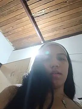 Freyja_BrattyDom webcam