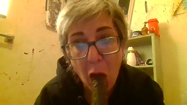 becky1111 webcam