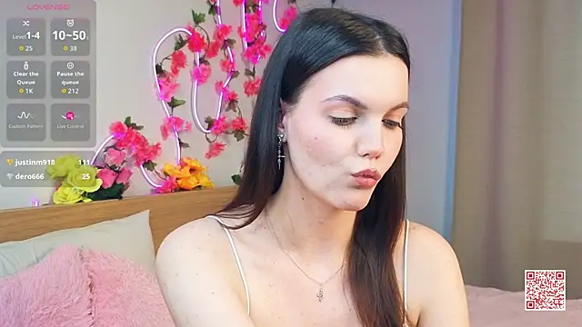 TessieBarriault webcam