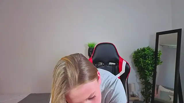 BeatriceLoven webcam
