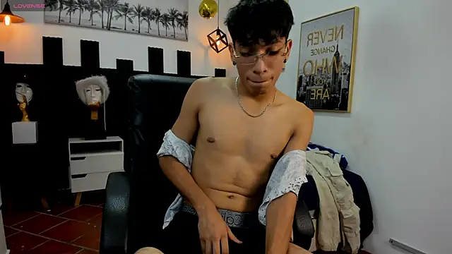 Jake_Falcon webcam