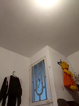 sofigirlgold - Sofigirlgold's free webcam - UK Sex Cams