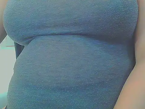 keepmepregnantT webcam