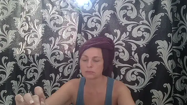 Watch LindaStarS live on EroticFlix - High definition streams
