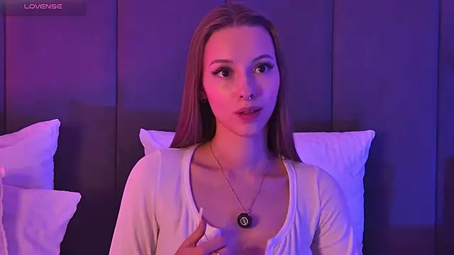 Watch JulyOwens live on EroticFlix - High definition streams