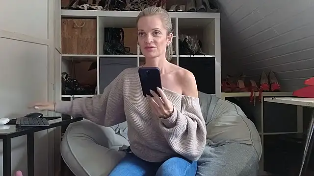 Sabdeluxe webcam