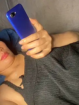 Linda-babyy webcam