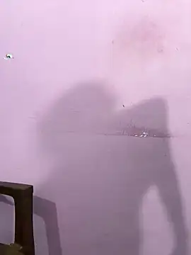 Small_Titss webcam