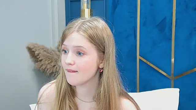 Watch LilianHowards live on EroticFlix - High definition streams