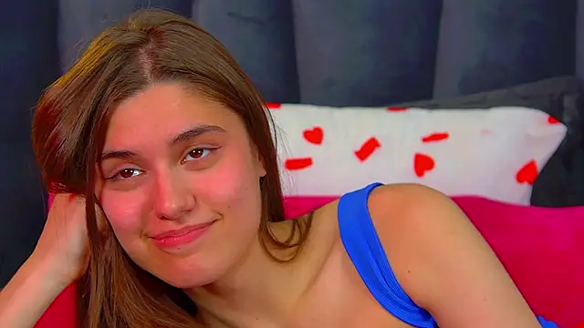 Watch ArianaAllens live on EroticFlix - High definition streams